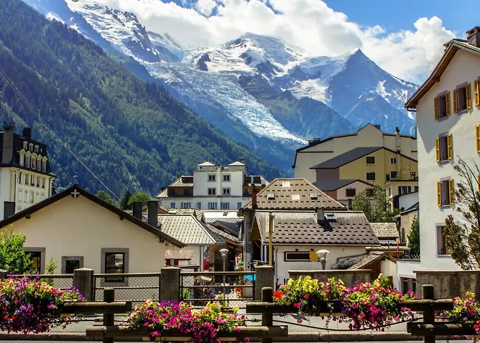 L'aiguille Du Midi-7 By Interhome * Chamonix
